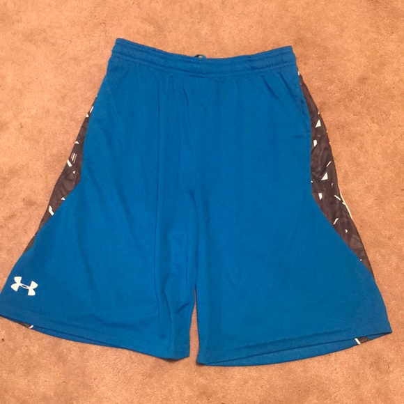 Under Armour Other - Like New Men’s Under Armour Loose Fit Shorts